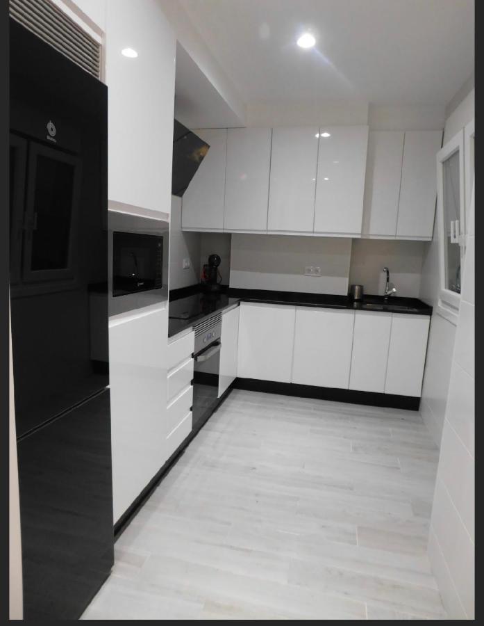 Lar De San Xulian Apartment Pontevedra Luaran gambar